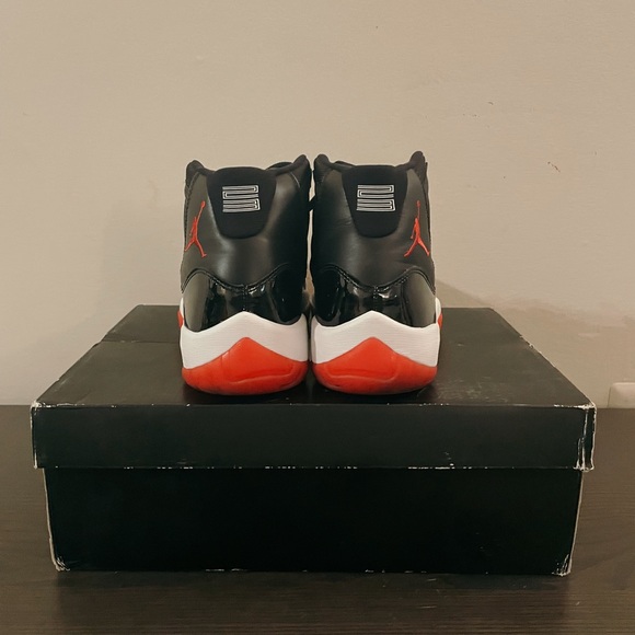 Jordan 11 “Bred” 2012 - Picture 5 of 6